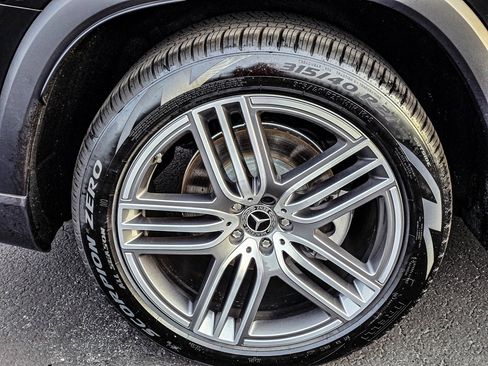 New 2025 Mercedes-Benz GLS 450 4MATIC image 7