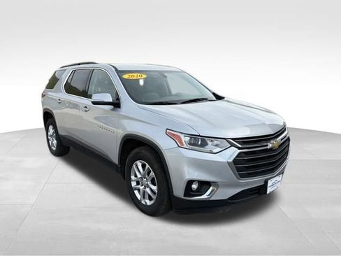 Used 2020 Chevrolet Traverse LT AWD/4WD image 8