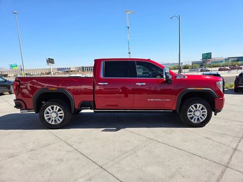 Certified 2022 GMC Sierra 2500 Denali AWD/4WD image 7