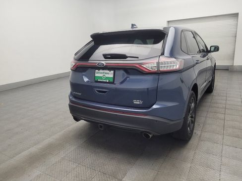 Used 2018 Ford Edge SEL w/ Equipment Group 201A AWD/4WD image 9