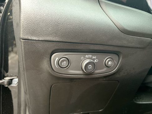 Used 2023 Buick Encore GX Preferred w/ Cold Weather Comfort Package FWD image 20