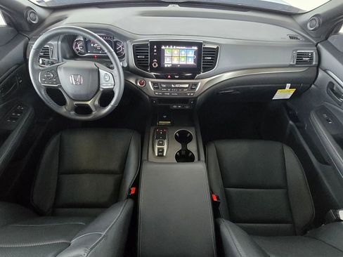 Used 2025 Honda Passport EX-L image 7