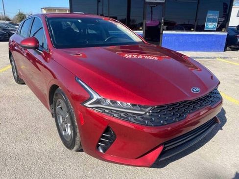 Used 2021 Kia K5 LX FWD image 4