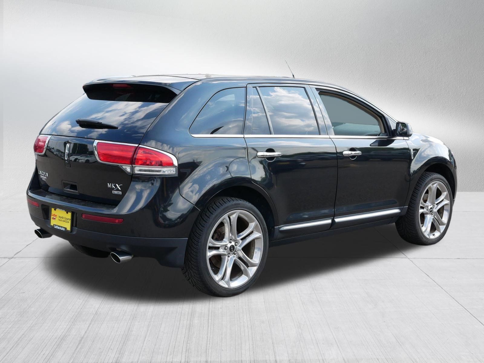 Used 2013 Lincoln MKX AWD image 7