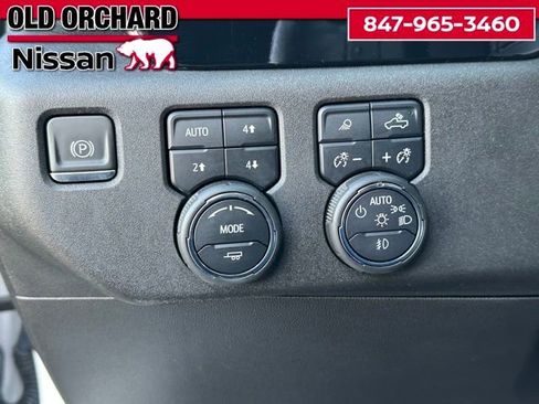 Used 2023 Chevrolet Silverado 1500 High Country AWD/4WD image 14