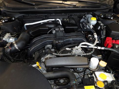 Used 2024 Subaru Outback Premium w/ Popular Package #1 image 11