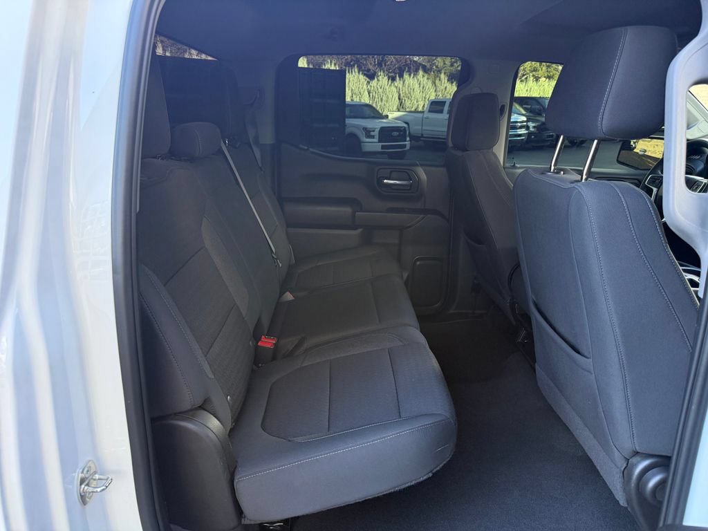Used 2022 Chevrolet Silverado 1500 Custom w/ Safety Confidence Package AWD/4WD image 33