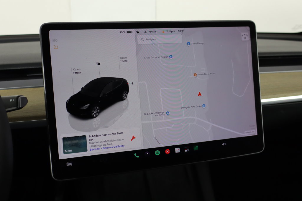 Used 2023 Tesla Model Y 2WD image 26