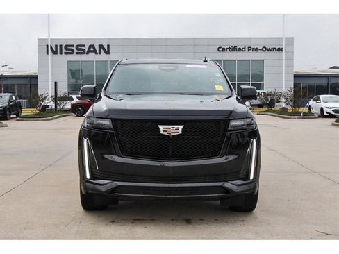 Used 2023 Cadillac Escalade Sport image 8