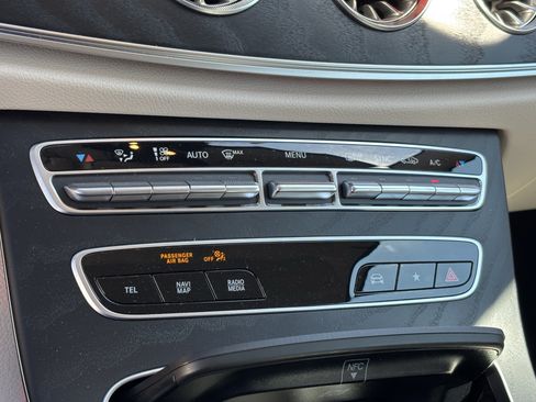 Used 2023 Mercedes-Benz E 450 Cabriolet image 29