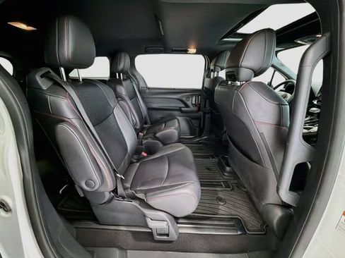 Certified 2025 Toyota Sienna XSE AWD/4WD image 23