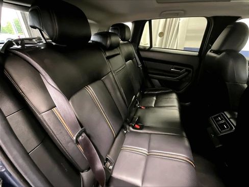 Used 2025 MAZDA CX-50 AWD 2.5 Hybrid w/ Premium Pkg image 16