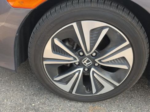 Used 2016 Honda Civic EX-T image 5