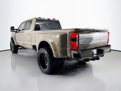 Used 2026 Ford F450 Platinum w/ Platinum Plus Package image 9