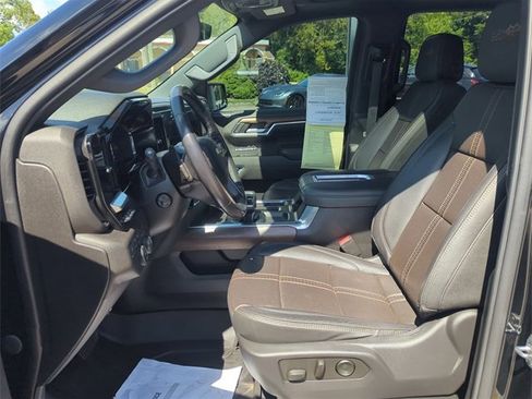 Certified 2022 Chevrolet Silverado 1500 High Country w/ High Country Premium Package image 19