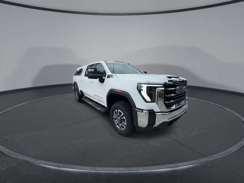 Used 2024 GMC Sierra 2500 SLE w/ SLE Value Package; AWD/4WD image 2