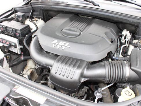 Used 2012 Jeep Grand Cherokee Overland AWD/4WD image 27