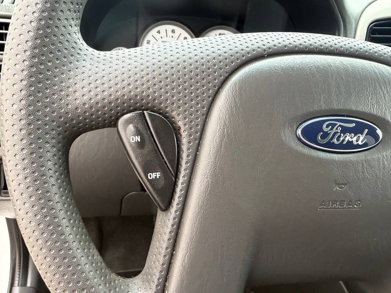 Used 2007 Ford Escape XLT FWD image 22