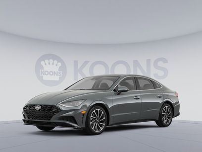 Used 2023 Hyundai Sonata Limited w/ Preferred Accessory Package