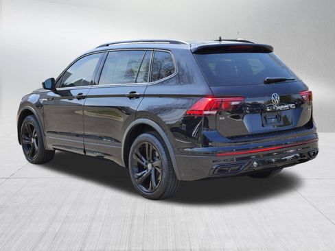 Certified 2023 Volkswagen Tiguan SE R-Line AWD/4WD image 5