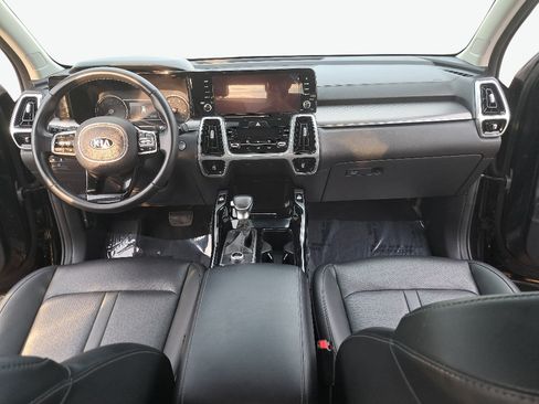 Used 2021 Kia Sorento SX AWD/4WD image 10