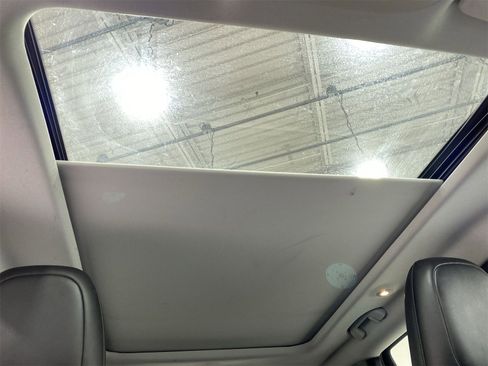 Used 2021 Jeep Cherokee Trailhawk w/ Sun, Sound & Nav Group image 22