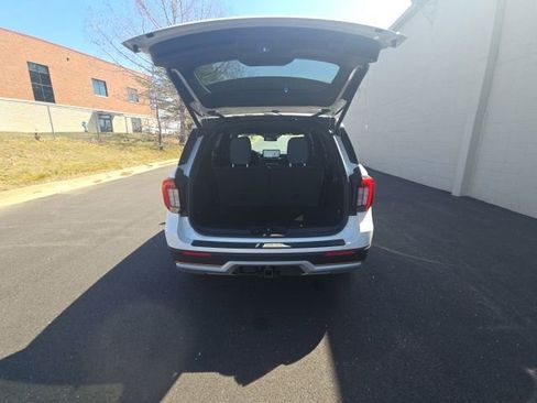 New 2026 Ford Explorer Tremor w/ Tremor Convenience Package image 11