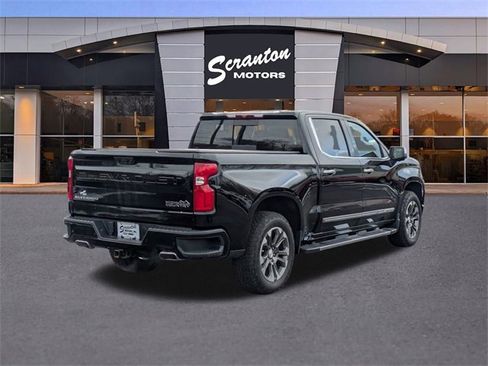 Used 2023 Chevrolet Silverado 1500 High Country image 5