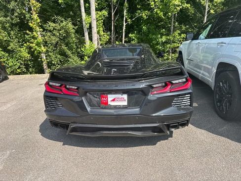 Used 2024 Chevrolet Corvette Stingray Premium Conv w/ Z51 Performance Package RWD image 10