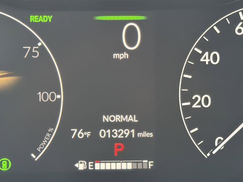 Used 2025 Honda CR-V Sport image 12