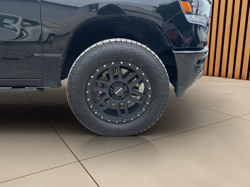 Used 2019 RAM 1500 Big Horn AWD/4WD image 25