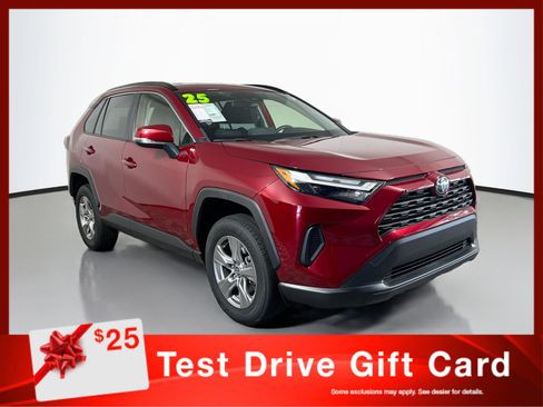 Used 2025 Toyota RAV4 XLE FWD image 1