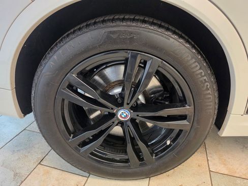 Used 2023 BMW X7 M60i w/ Executive Package AWD/4WD image 10