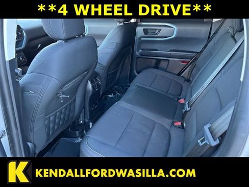 Used 2023 Ford Bronco Sport Badlands image 13