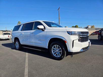 Used 2024 Chevrolet Suburban LT