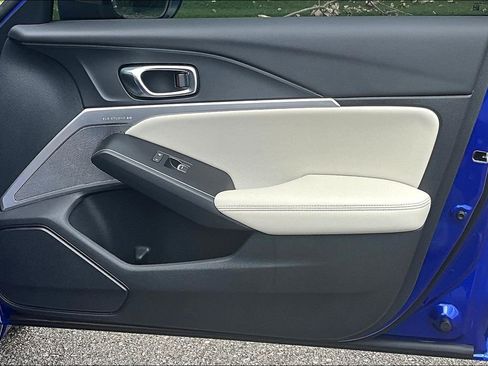 New 2025 Acura Integra A-Spec image 17