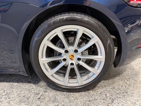 Used 2018 Porsche 718 Boxster RWD image 45