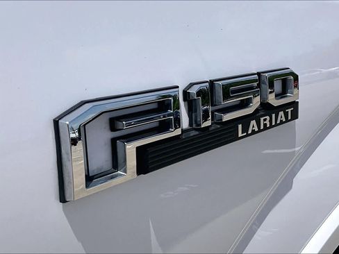 Used 2020 Ford F150 Lariat w/ Equipment Group 502A Luxury AWD/4WD image 9