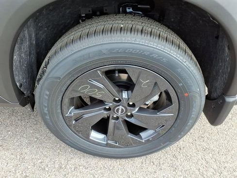 New 2026 Nissan Rogue SV FWD image 4
