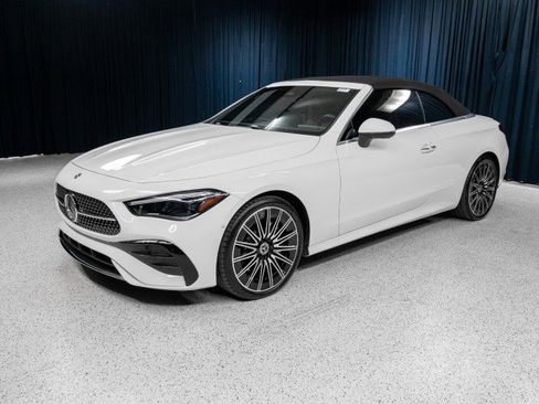 Certified 2026 Mercedes-Benz CLE 300 4MATIC Cabriolet image 1