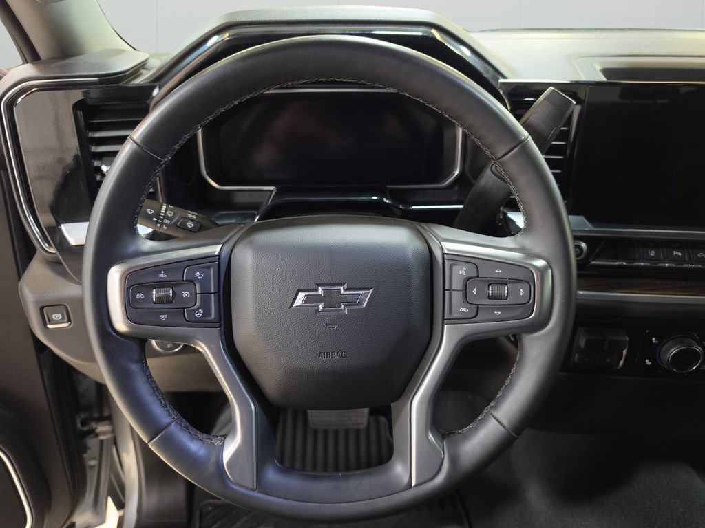Used 2026 Chevrolet Silverado 2500 LT w/ Trail Boss Package AWD/4WD image 19