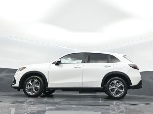 Certified 2026 Honda HR-V LX image 14