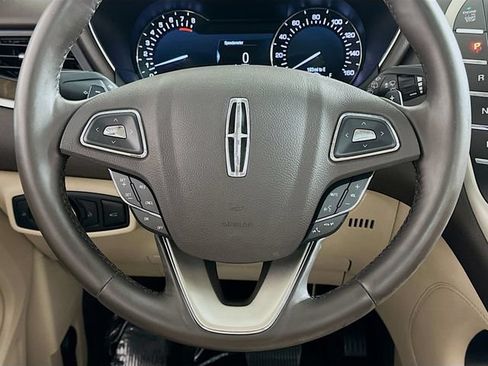Used 2019 Lincoln MKC Reserve w/ MKC Climate Package AWD/4WD image 14