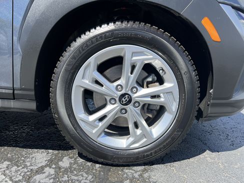 Used 2022 Hyundai Kona SEL AWD/4WD image 11