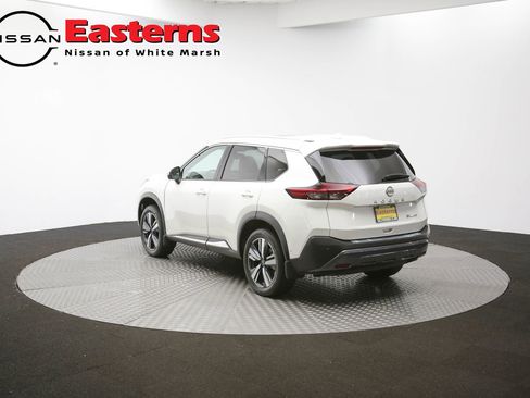 Used 2023 Nissan Rogue SL w/ SL Premium Package image 99