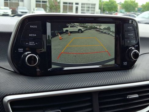 Used 2021 Hyundai Tucson SEL w/ Winter Weather Package AWD/4WD image 17