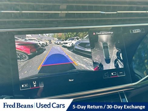 Used 2023 Audi Q7 3.0T Premium w/ Convenience Package image 16