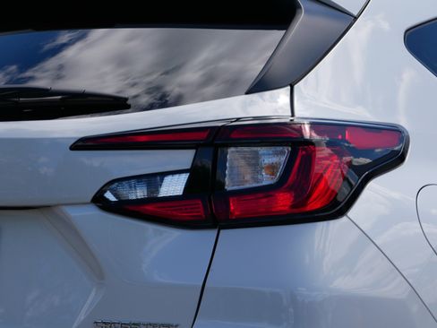 Certified 2024 Subaru Crosstrek 2.0i Premium AWD/4WD image 17