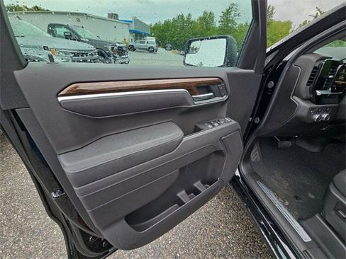 New 2026 GMC Sierra 1500 Elevation image 23