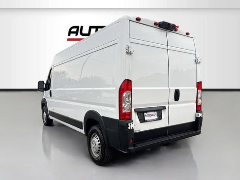 Used 2024 RAM ProMaster 2500 w/ Safety Group FWD image 5